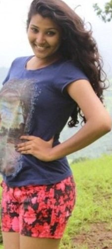 An old photo of Nehal Chudasama when she was overweight