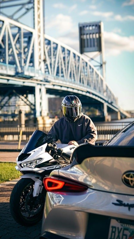 Car or Two-Wheeler: Which is a Better Choice for You? Car or Two-Wheeler